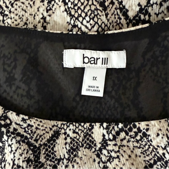 Bar III Plus Size Snake Print Skirt and Top Set. Size 1X NWT - Picture 9 of 15